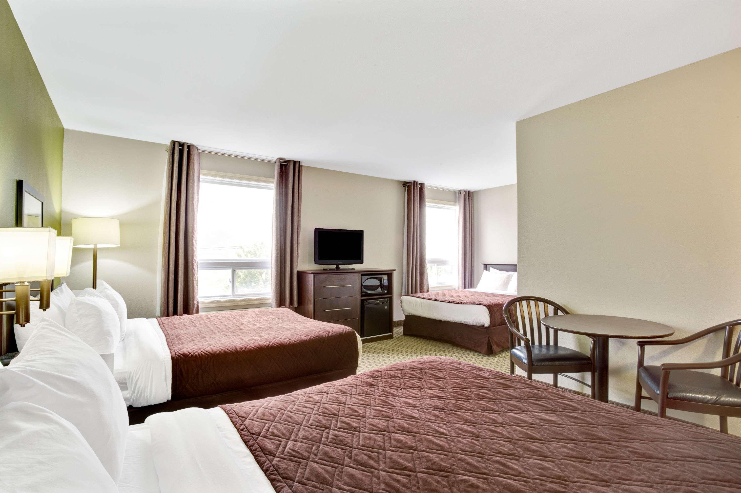 Super 8 By Wyndham St-Jerome Hotell Saint-Jerome Exteriör bild